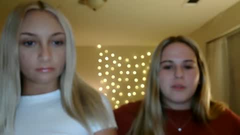 Aspen Aries online show from December 10, 12:50 am