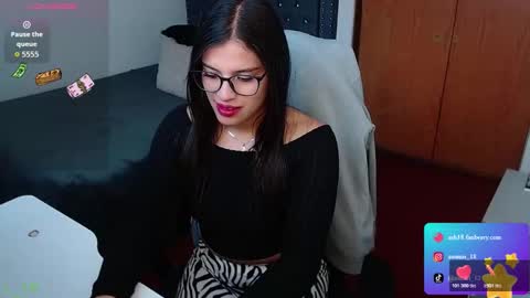 Ash online show from November 2, 9:40 pm