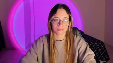 atenas online show from November 3, 9:24 am