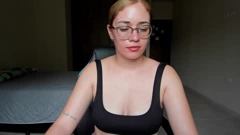 atenas online show from February 20, 7:30 pm