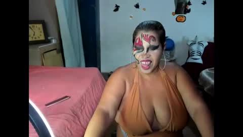 Snapshot of atenea412929 chatting on October 21, 7:51 pm atenea412929 online show from October 21, 7:51 pm