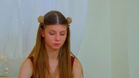 Audrey online show from February 6, 7:45 am