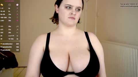 Audrey Jacq online show from February 28, 6:18 pm