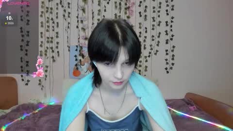 Audrey online show from November 17, 8:59 am