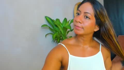 Audry online show from March 29, 3:44 pm