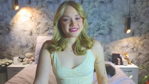 Kate online show from November 10, 5:30 pm