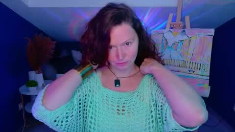 Snapshot of auroraborealis__ chatting on October 10, 6:40 am auroraborealis__ online show from October 10, 6:40 am