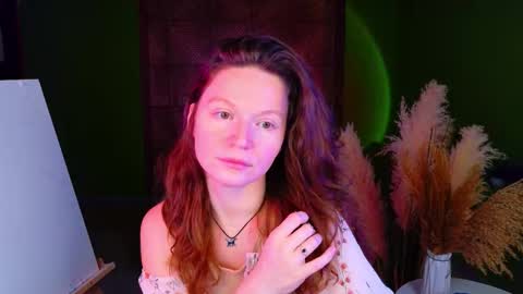 auroraborealis__ online show from November 22, 6:49 am