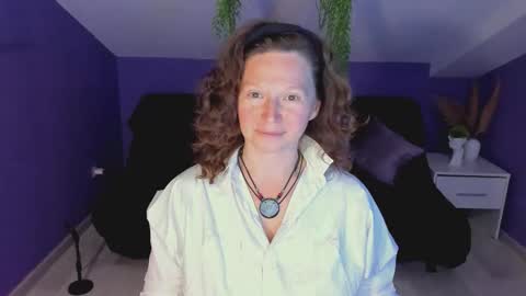 Snapshot of auroraborealis__ chatting on September 18, 7:07 am auroraborealis__ online show from September 18, 7:07 am