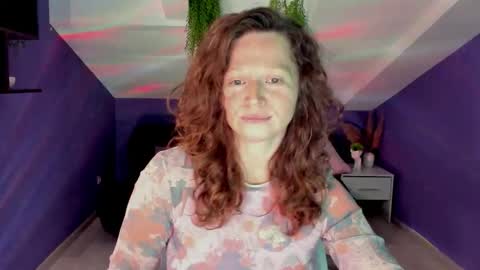 Snapshot of auroraborealis__ chatting on September 26, 6:44 am auroraborealis__ online show from September 26, 6:44 am