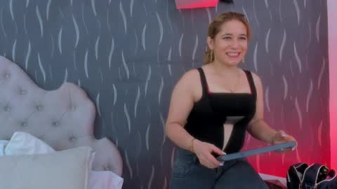 Aurora Rojas online show from March 6, 3:45 pm