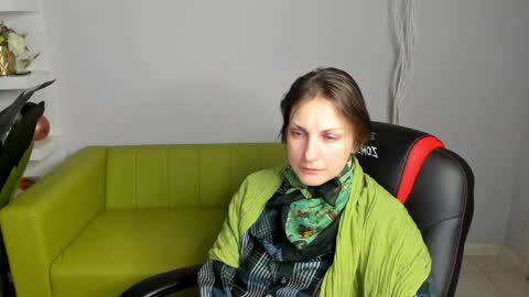 Snapshot of aurorascript chatting on January 12, 1:32 am Aurora online show from January 12, 1:32 am