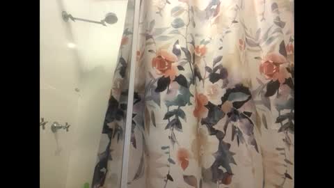 Milf4u online show from January 6, 1:26 pm