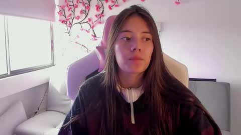              online show from December 1, 8:55 pm