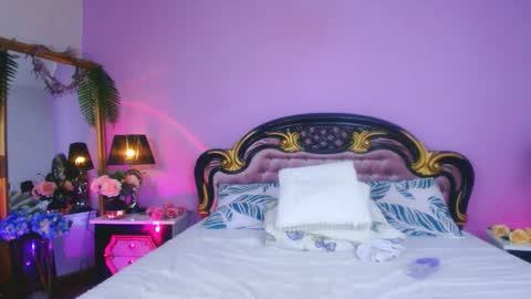 avaaaddamss online show from March 18, 10:09 am