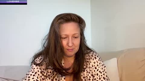 Ava . Support my channel by using my affiliate link to make your account  Thanks  online show from March 19, 4:00 pm