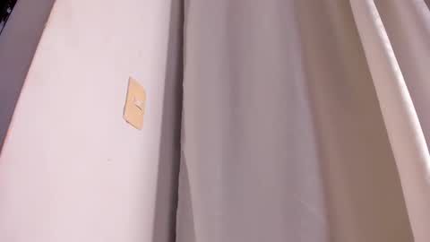 Snapshot of avaline_blanc chatting on February 13, 1:08 am Avaline Help me reach 100 likes TRANSMISSION EVERY DAY FROM 39 PM online show from February 13, 1:08 am