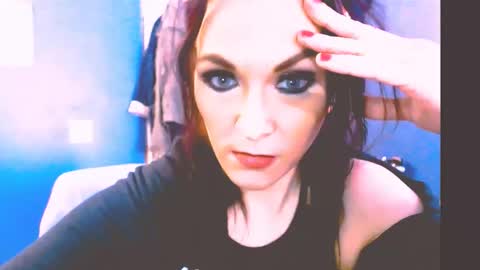 avamae online show from February 1, 1:20 pm