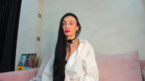 Avrora online show from April 19, 9:20 am