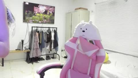 katy online show from February 7, 11:55 pm