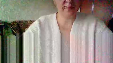 awesomeladyy online show from October 2, 11:59 am