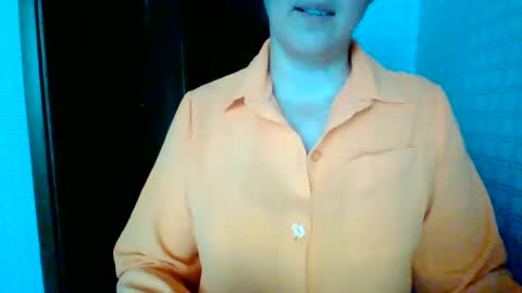 awesomeladyy online show from July 7, 7:23 am