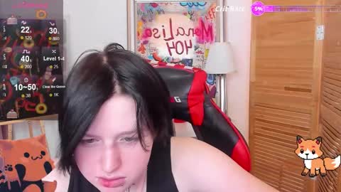 ayaks online show from November 22, 8:50 am