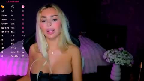  Ayla Demir  online show from July 12, 8:20 pm