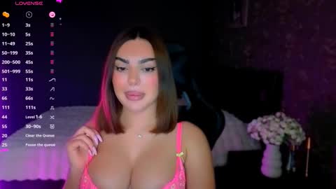  Ayla Demir  online show from January 18, 9:55 pm