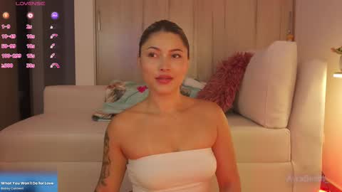 Ayra L online show from February 20, 11:10 pm