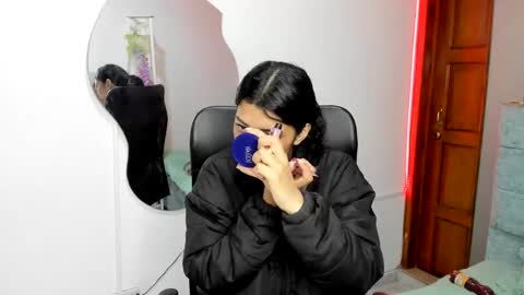 aysha_winxx online show from November 7, 3:45 am