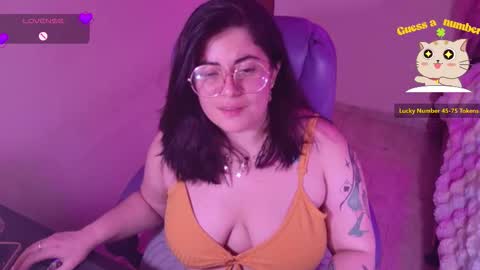  Amanda  online show from November 3, 5:33 am