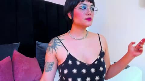 Barbara Moon online show from March 22, 5:24 am