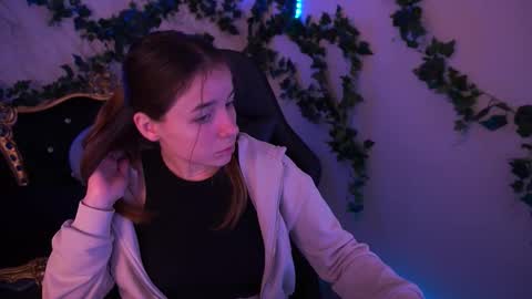 Babe online show from October 31, 8:29 am