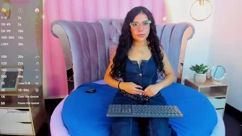 Venus  online show from May 18, 3:40 pm