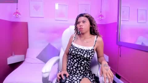 baby__kitty_ online show from February 1, 8:58 pm