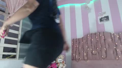 zaleya online show from December 22, 10:51 am