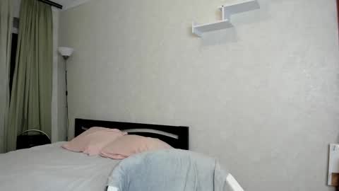 EVA online show from November 4, 5:18 pm