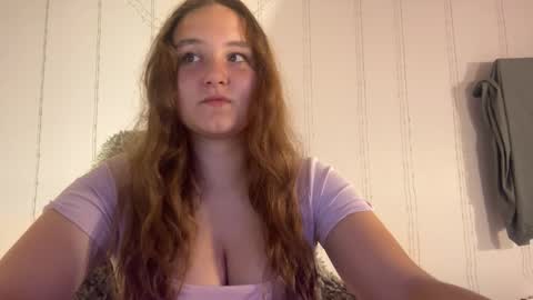 Snapshot of babyblissxx chatting on September 8, 9:58 pm Katerina online show from September 8, 9:58 pm