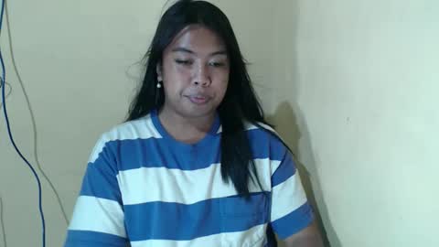 Freya online show from April 15, 11:55 am