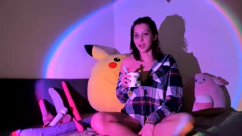 BabyWolfies online show from February 22, 2:56 am