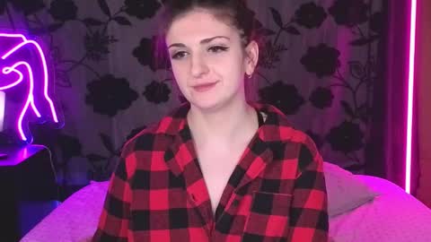 Ava online show from January 8, 3:10 am