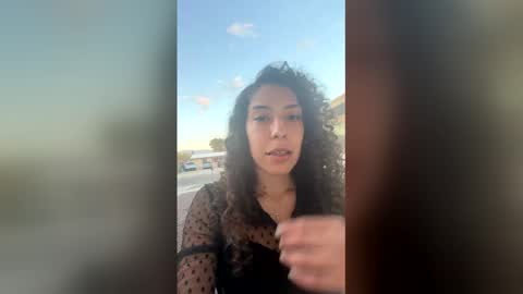 baddievanity101 online show from April 2, 1:36 am