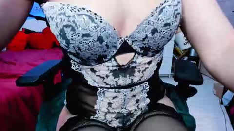 BADGirl online show from March 1, 5:29 am