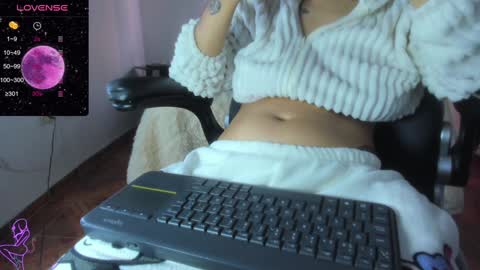 IM BAILEY online show from January 10, 1:41 pm