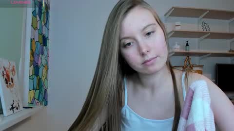 Kira online show from November 26, 6:09 pm