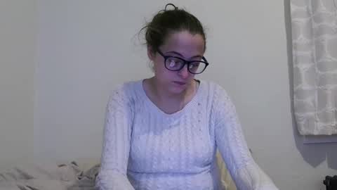 bambiboo8113 online show from September 13, 6:10 am