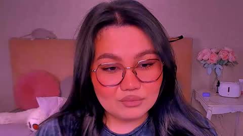 Barbie Kim online show from March 8, 11:39 pm