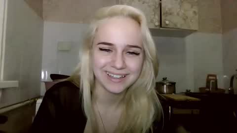 barbie___girl online show from January 17, 7:54 pm