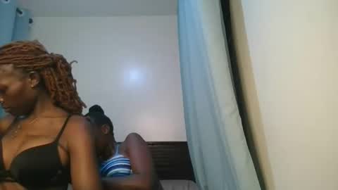 queen online show from February 24, 4:49 pm